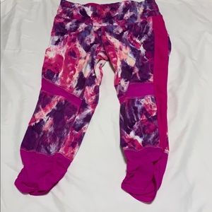 Exercise leggings